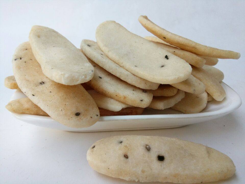 Lianan annual pastry sweet glutinous milk rice watery cake dried black sesame manual water mill annual pastry snack ready to eat 500g