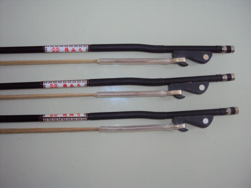 Factory direct Erhu bow white horsetail braided bow articulated bow Primary color white horsetail bow length 84 cm