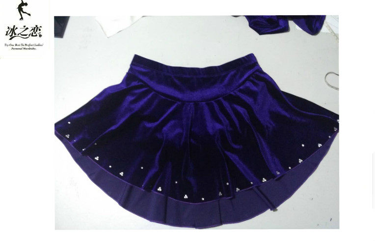 Figure skating short dress for a short dress