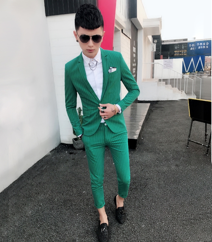 Nightclub bar Korean version of the tight-fitting small suit men's slim nine-point pants set of hair stylist trend suit two-piece suit