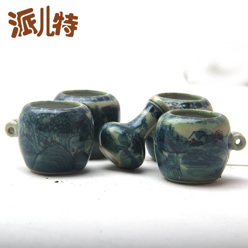 Early character country picture Embroidered eye bird cup Food can water cup bird tank Jinqing soybean shell diameter 20-22