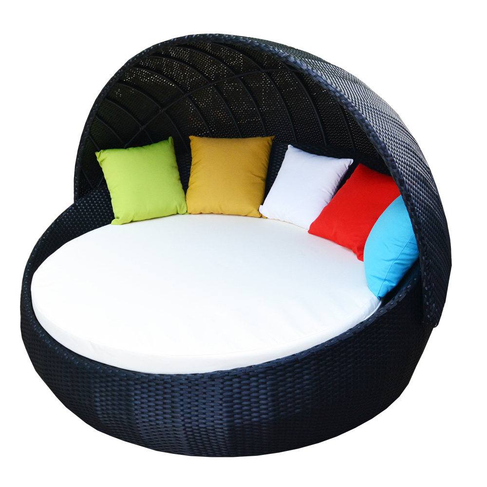 Outdoor sofa balcony courtyard deck bed hotel rattan bed round rattan chair sofa bed vacation beach deck chair combination