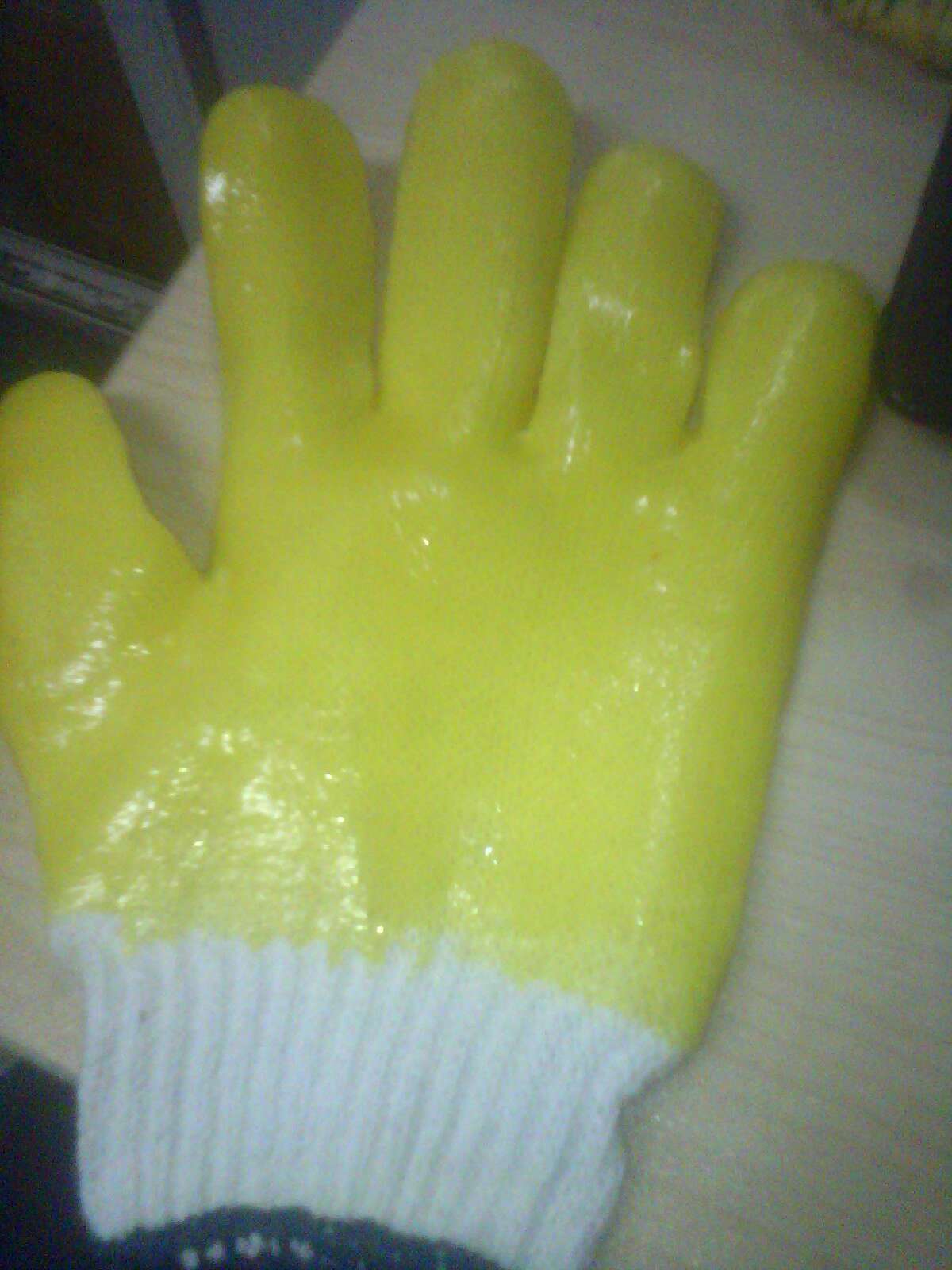 PVC rubber-coated palm glovesNylon PVC glovesLabor protection glovesDip rubber glovesWear-resistant glovesYellow rubber gloves