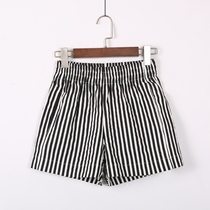 Summer new black and white stretch cotton shorts womens versatile elastic waist large size wide leg Korean edition hot pants 2020 tide