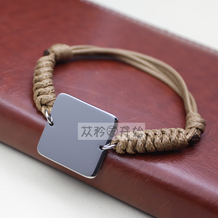 Square double-hole titanium steel hand lettering pattern tide men and women anti-baby children old people lost brand couple students