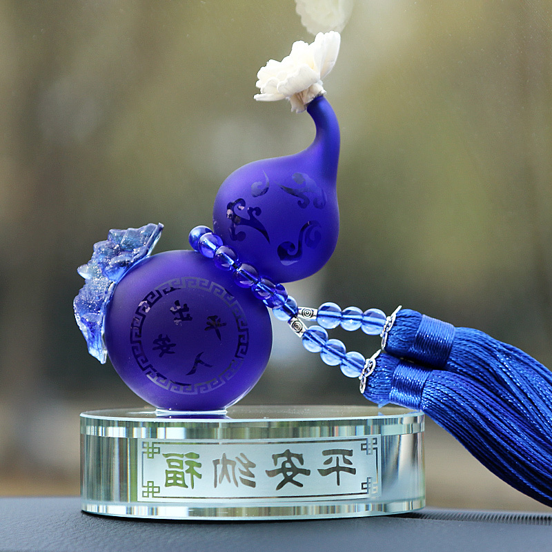 高档琉璃汽车摆件葫芦创意水晶香水座貔貅饰品车内摆件保平安