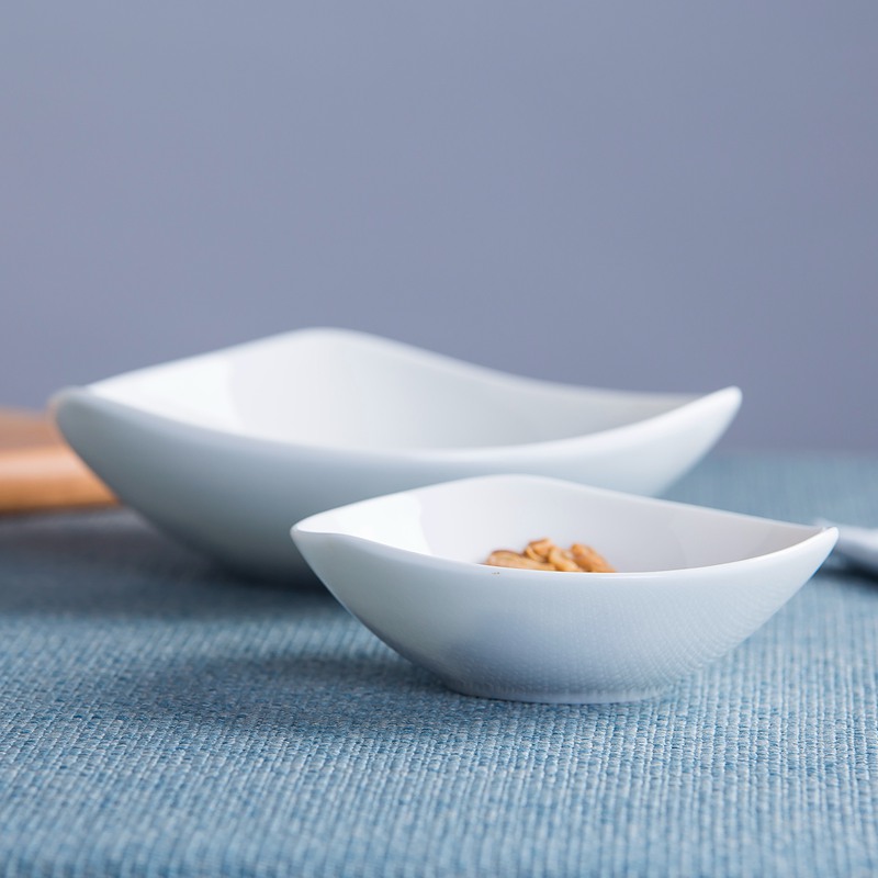 Pure white ipads China triangle large soup bowl rainbow such as bowl bowls of rice bowl salad bowl Japanese creative ceramic tableware