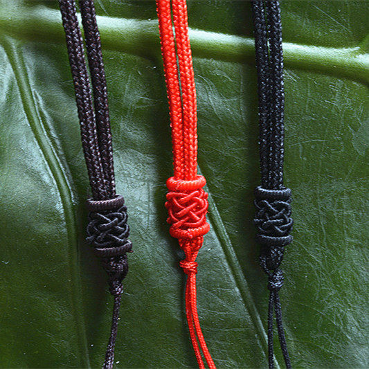 Necklace Rope Gold Emerald Jade Pendant Rope Diy Hand Woven Rope Pineapple Buttoned Rope male and female red rope