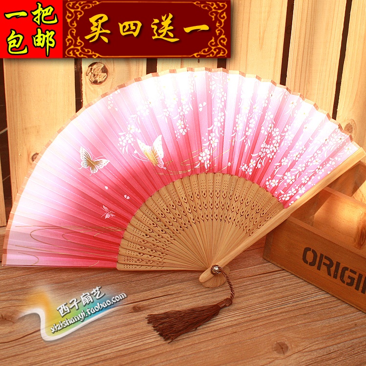 Women's Gift Fan Folding Fan Chinese Wind Silk Classical Women's Fan Bamboo Fan Japanese Silk Fan Black Summer Special