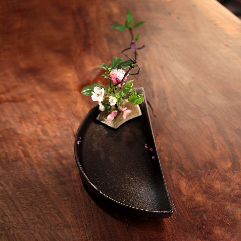 Flowerpot ceramic flower implement small flow flower arranging flowers zen mountain flower arranging plate of minimalist art flower pot creative Japanese sword
