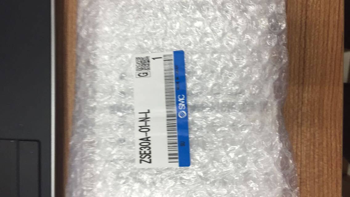 Japan's new original SMC pressure switch ZSE30A-01-N-L fake one penalty ten