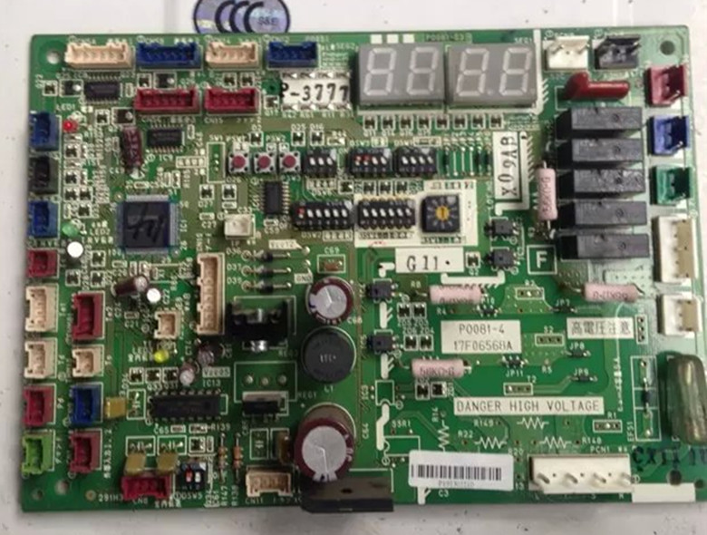 Hisense Hitachi central air conditioning main board 17F06568A module P0081-4 air conditioning voltage 220V