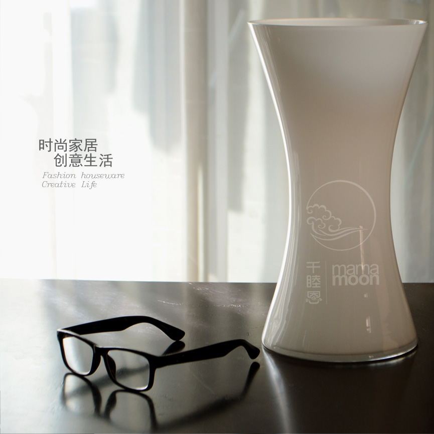 (Qianmuen special offer) artificial blown colored crystal glass vase IKEA life Monroe bottle countertop vase