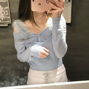 MISS J 2017 Mùa xuân mới Mohair Dệt kim hai mảnh Bộ dây đeo vai lông vũ + Áo len ngắn lệch vai