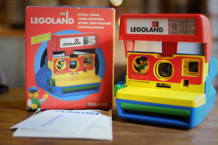 (wonderful) Pauli came to the 600 series legoland Lego special edition for an imaging selfie stand camera