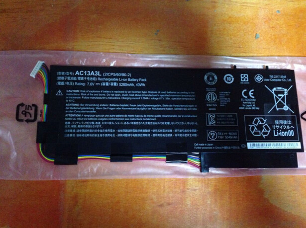 New original Acer ACER AC13A3L P3-131 P3-171 Ultrabook battery
