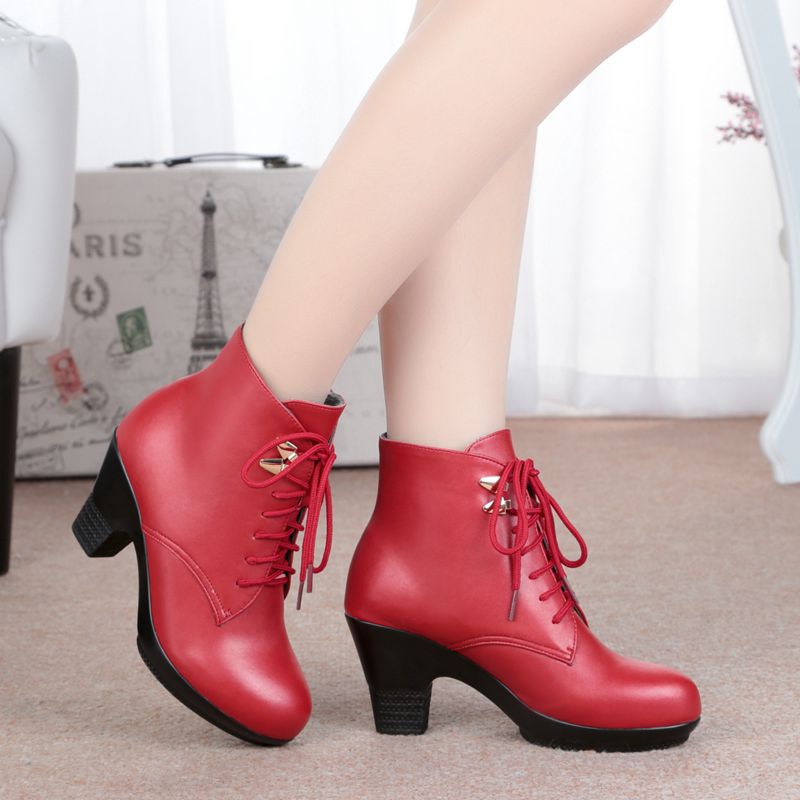 Leather soft bottom three-step dance shoes women's autumn and winter square dance shoes dance shoes winter plus velvet high-heeled dance boots