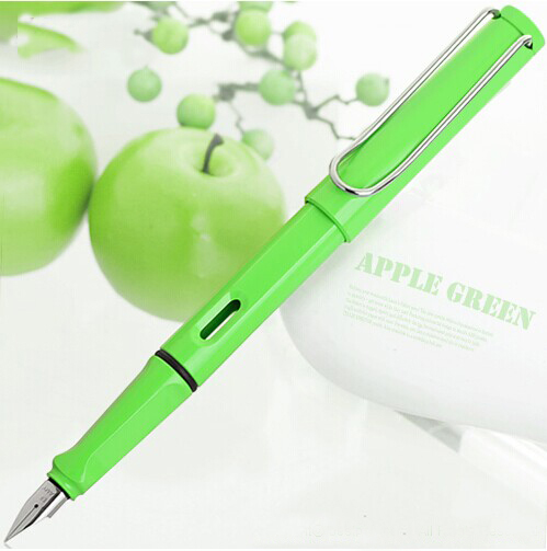 Spot Germany Ling Mei LAMY safari hunting 013 Apple green pen can be lettering