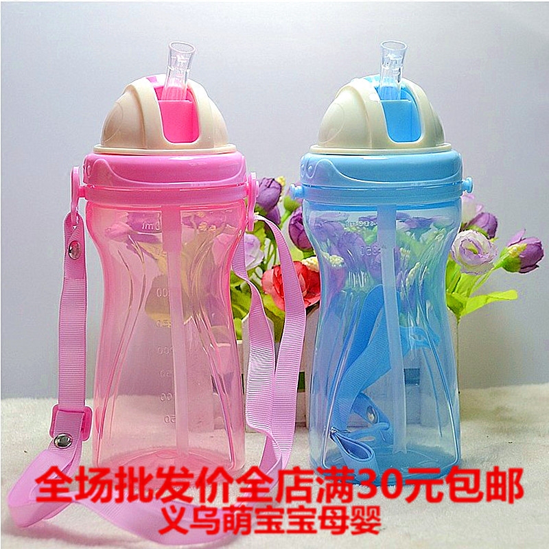 Large capacity 400ml baby drinking cup with rope Leakage resistant design of children plastic seismic drop resistant straw cup
