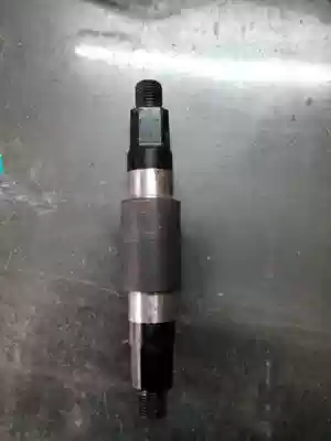 Stakes exercise bike axis