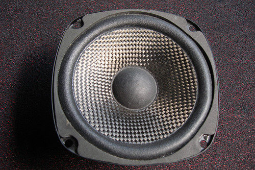 Sonance Sonance, USA, is a 5 - inch fever full - frequency horn carbon fiber knitting basin speaker