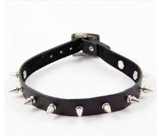 Nana Honcheng lotus couple Cyberpunk cowhide rivet spike collar Avril neck strap necklace four colors