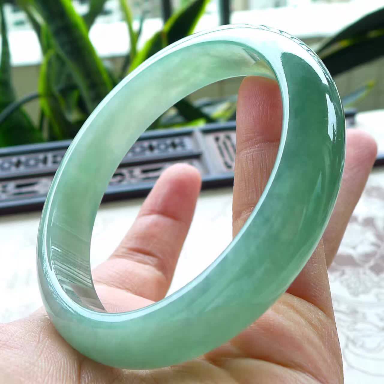 Ming Kai jade Myanmar Laokeng natural A goods jade ying run delicate full color formal jade bracelet 56 belt certificate