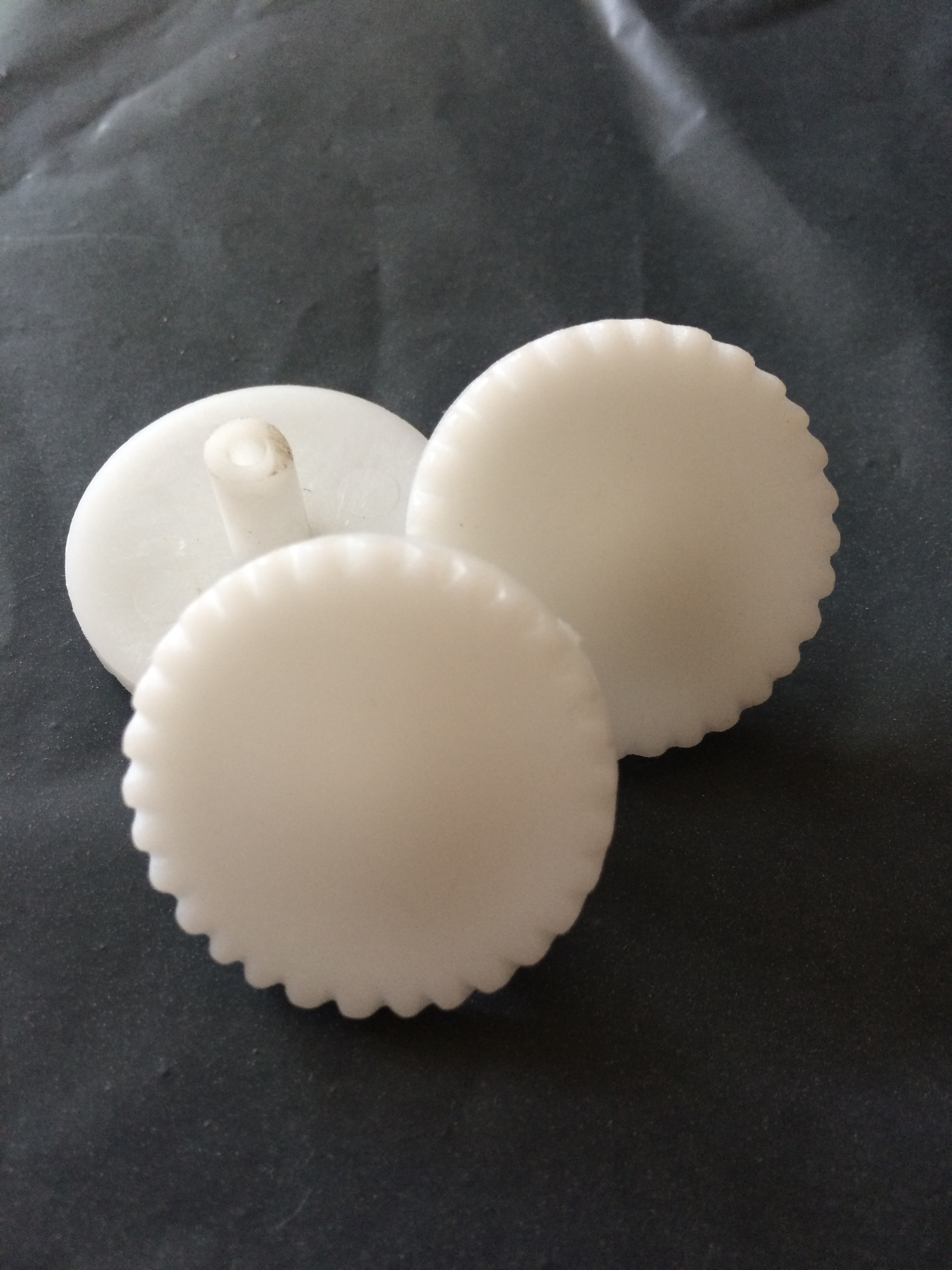 Zhengtong T30 single-hole manual punching machine gasket phase book hanger punching machine gasket hole-punching machine assembly machine