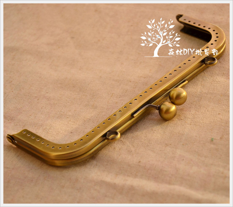 (Forest Wholesale) Taiwan Order 18CM Bronze Thickened Continuous Hole Square Big Mouth Gold 10 Pieces 790g