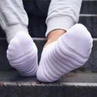 [Ba đôi] mùa xuân mới cotton thể thao sâu bướm nam vớ khăn thuyền đáy vớ vớ trắng dày kiểm soát tất  chính hãng