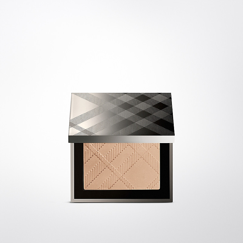 Burberry博柏利 薄透蜜粉 - 陶瓷色01号 37481011