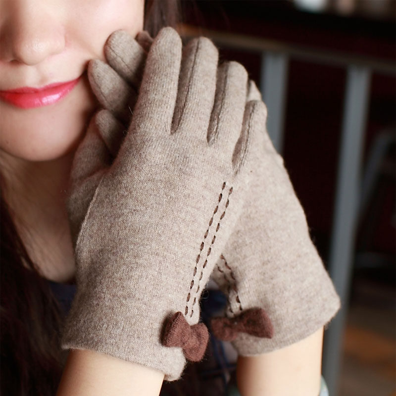 Peijin autumn and winter new knitted warm flexible bow wool gloves touch screen gloves for women