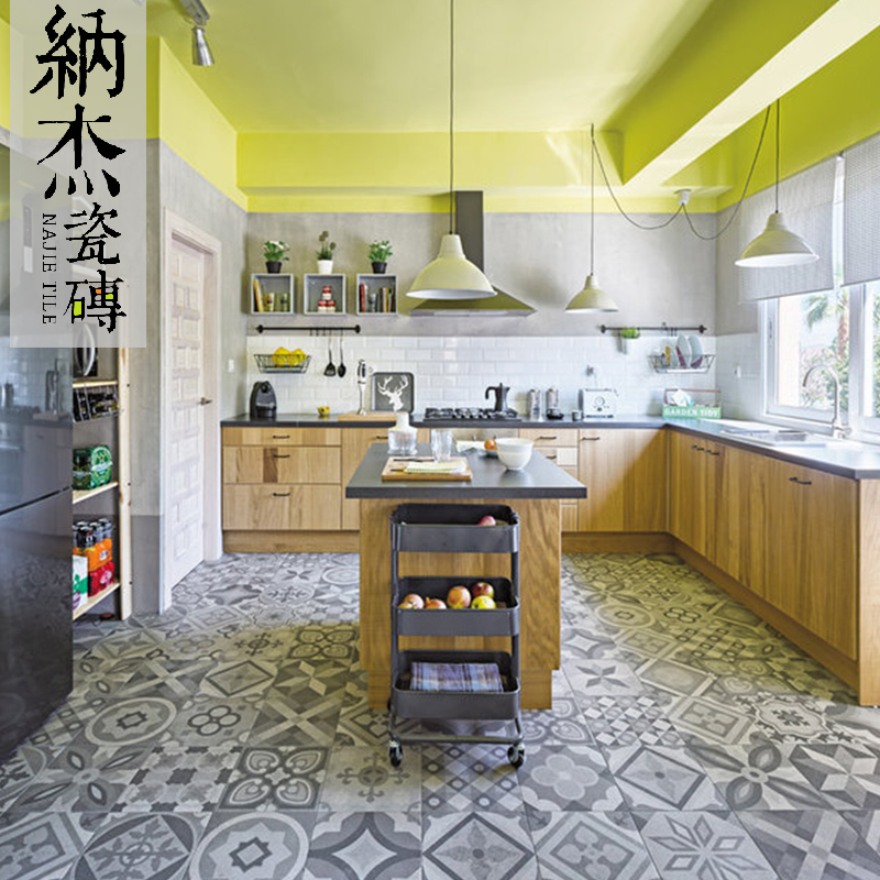 �ɽܱ�ŷ��שPM2572