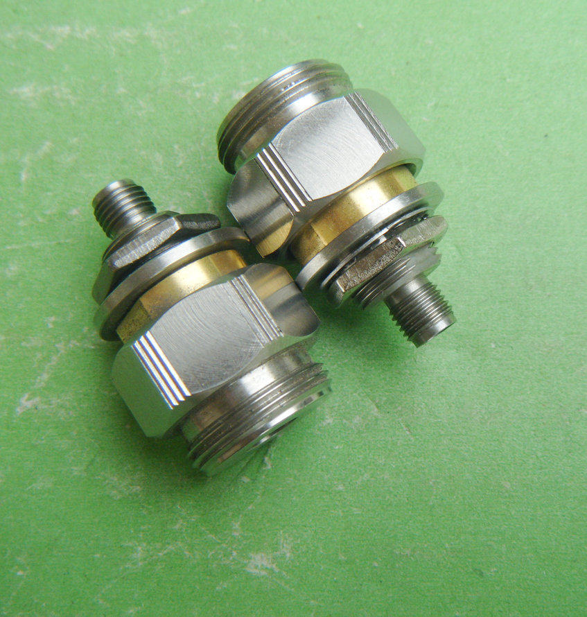 HP 8720 with DC-26 5GHz 3 5mm-J K RF Precision Level Converter