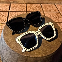 2020 new square frame sunglasses left bank Xiao Chen Xuedong with rivet sunglasses European and American trends fashion big names