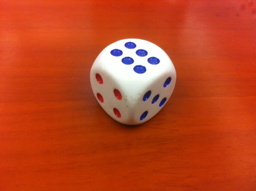 20MM red and blue dots on white background 20# regular ordinary dice No. 20 milky white thrower caster
