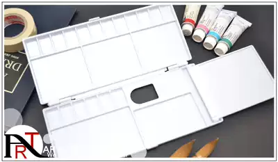 Holbein Holbein 18-grid 24-grid watercolor palette No 2000 Three-sided resin