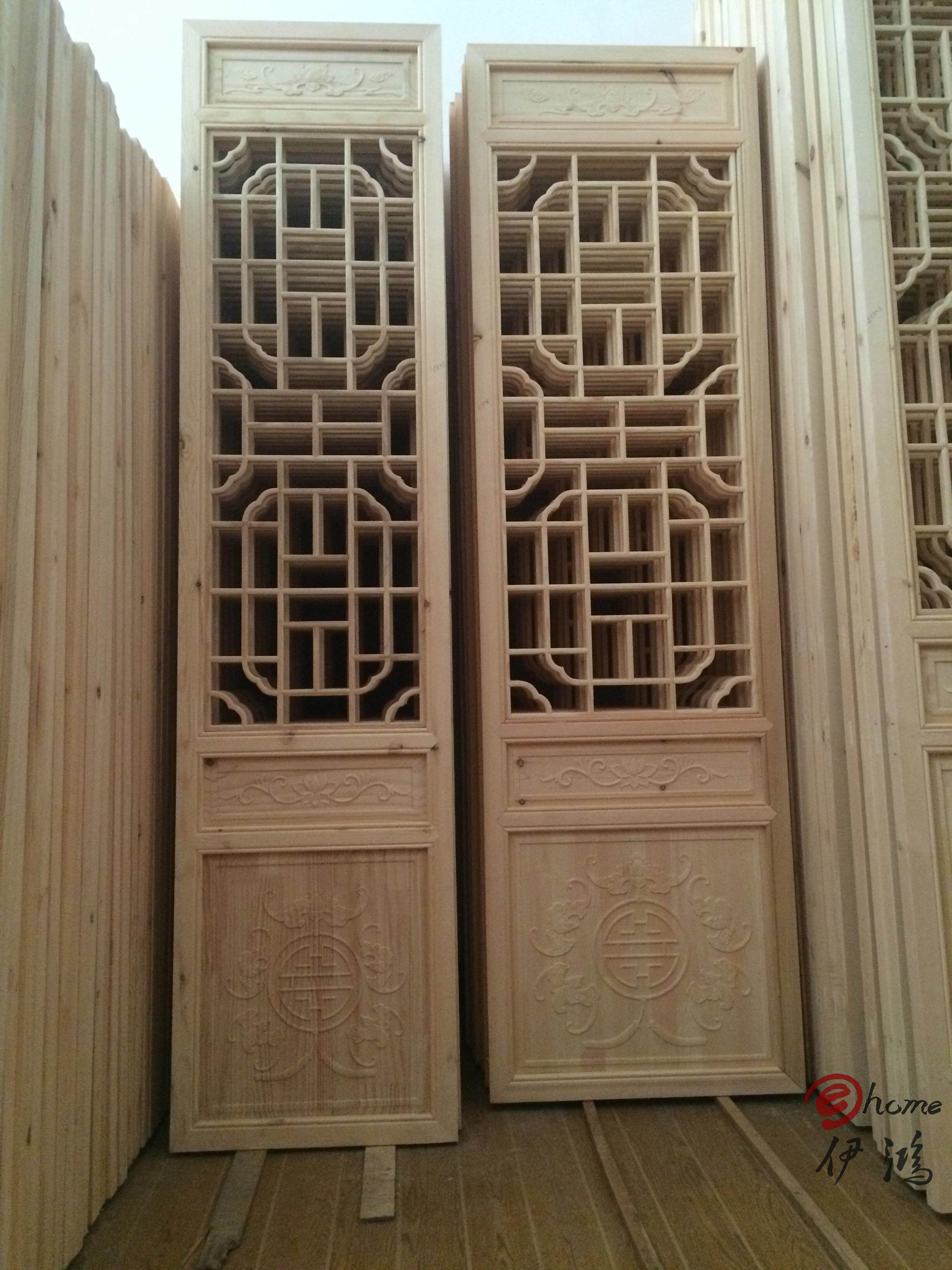 Dongyang wood carving solid wood lattice partition background wall hanging ceiling lintel antique beam support corbel Chinese style yak mouth gun horn flower