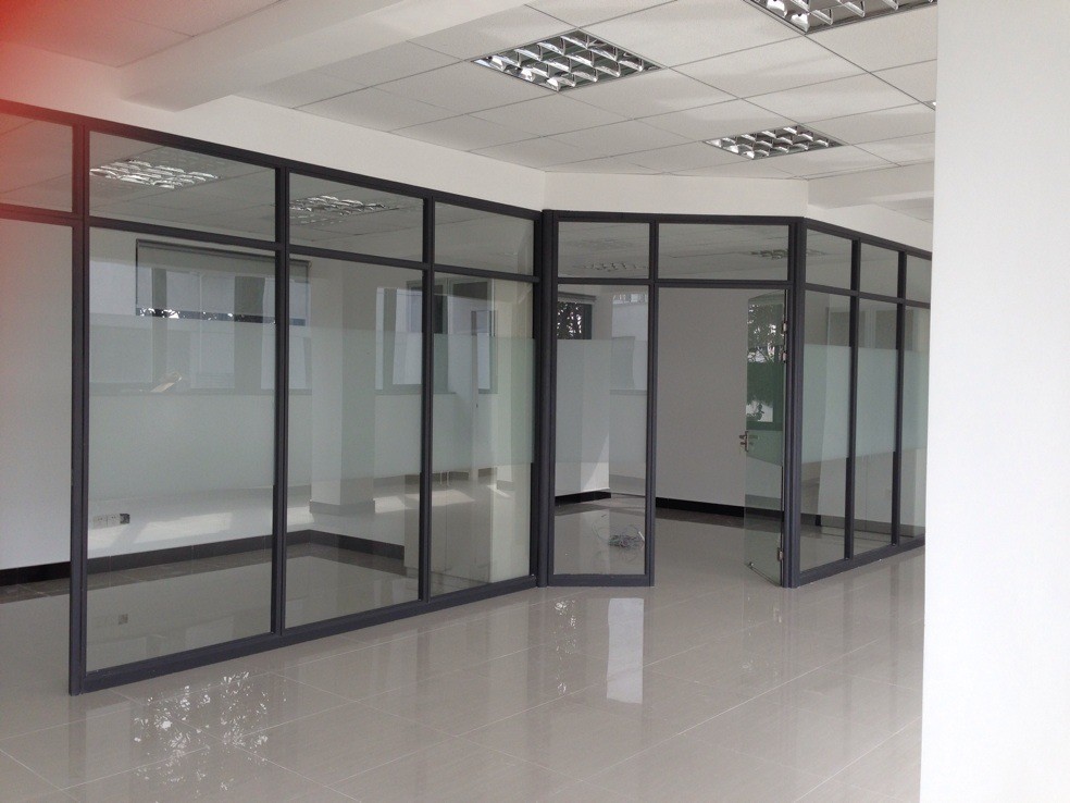 Hongxinde body office high partition wall Aluminum partition Glass high partition screen High partition