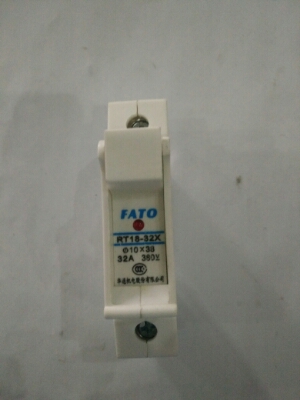 Factory direct sales FATO Huatong electromechanical brand RT18 series cylindrical cap fuse RT18-32-1P base