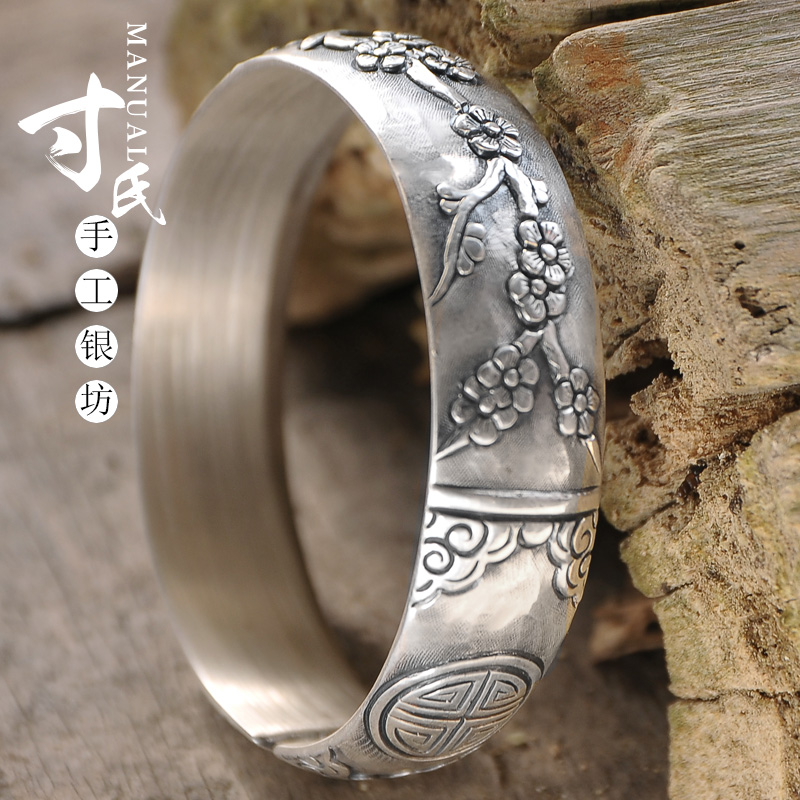 Classic ethnic style plum blossom birthday wide open silver bracelet S999 pure silver hand-embossed pattern for mother