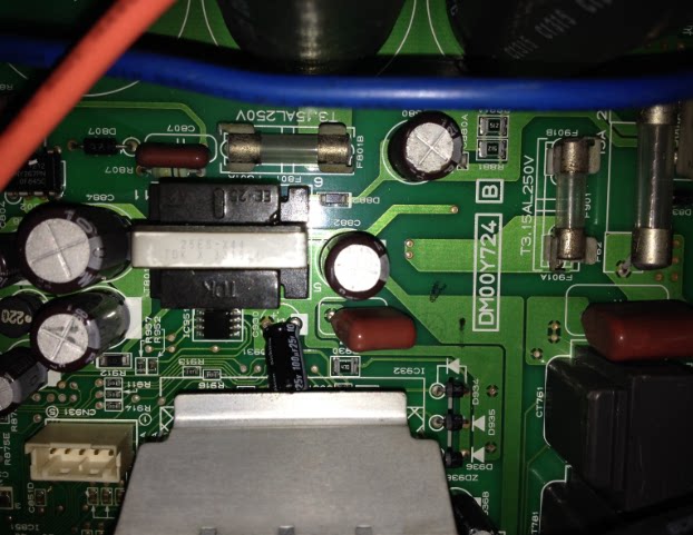 Professional maintenance of Mitsubishi Electric air-conditioning computer board DM00Y724B