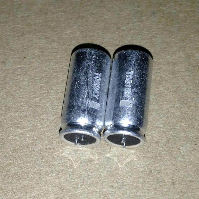 20UF330V volume 7 5 * 17 5 mobile phone xenon lamp flash capacitor-Taobao
