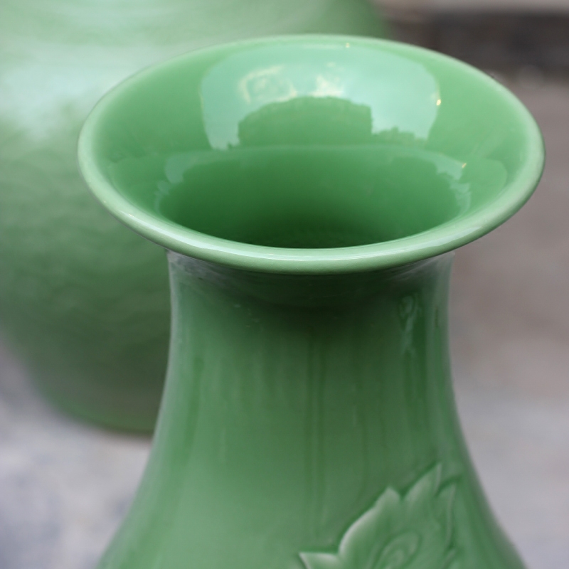 Jingdezhen ceramic film blue in extremely good fortune gourd carving medium vase mesa study office furnishing articles in the living room
