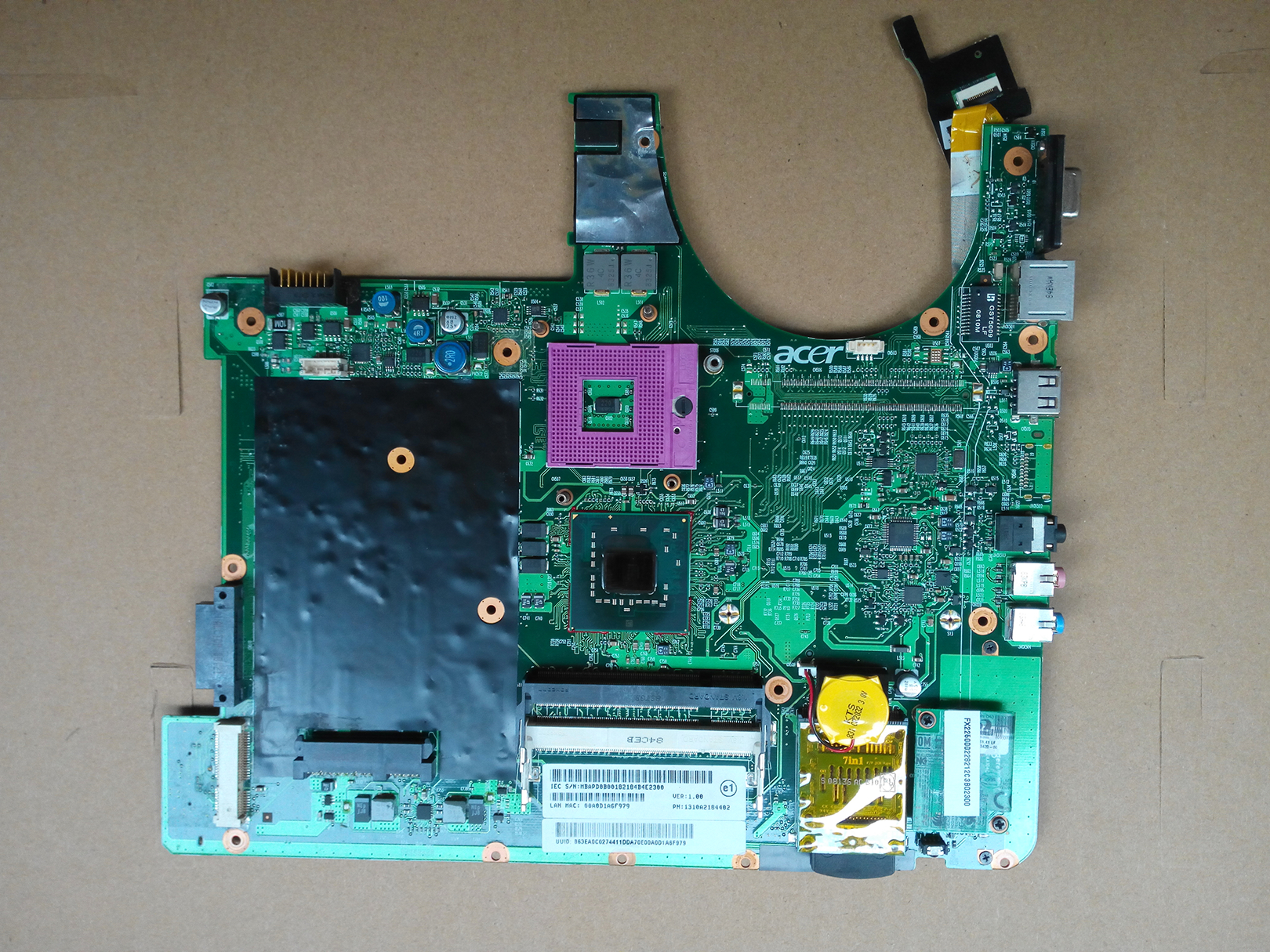 Macro-base 6920 6920G on the main board