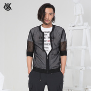 VGO Nam Mùa Xuân và Mùa Hè Xu Hướng Knit Ngắn Tay Áo Cá Nhân Openwork Joker Knit Cardigan Áo Khoác ESW15254015 *