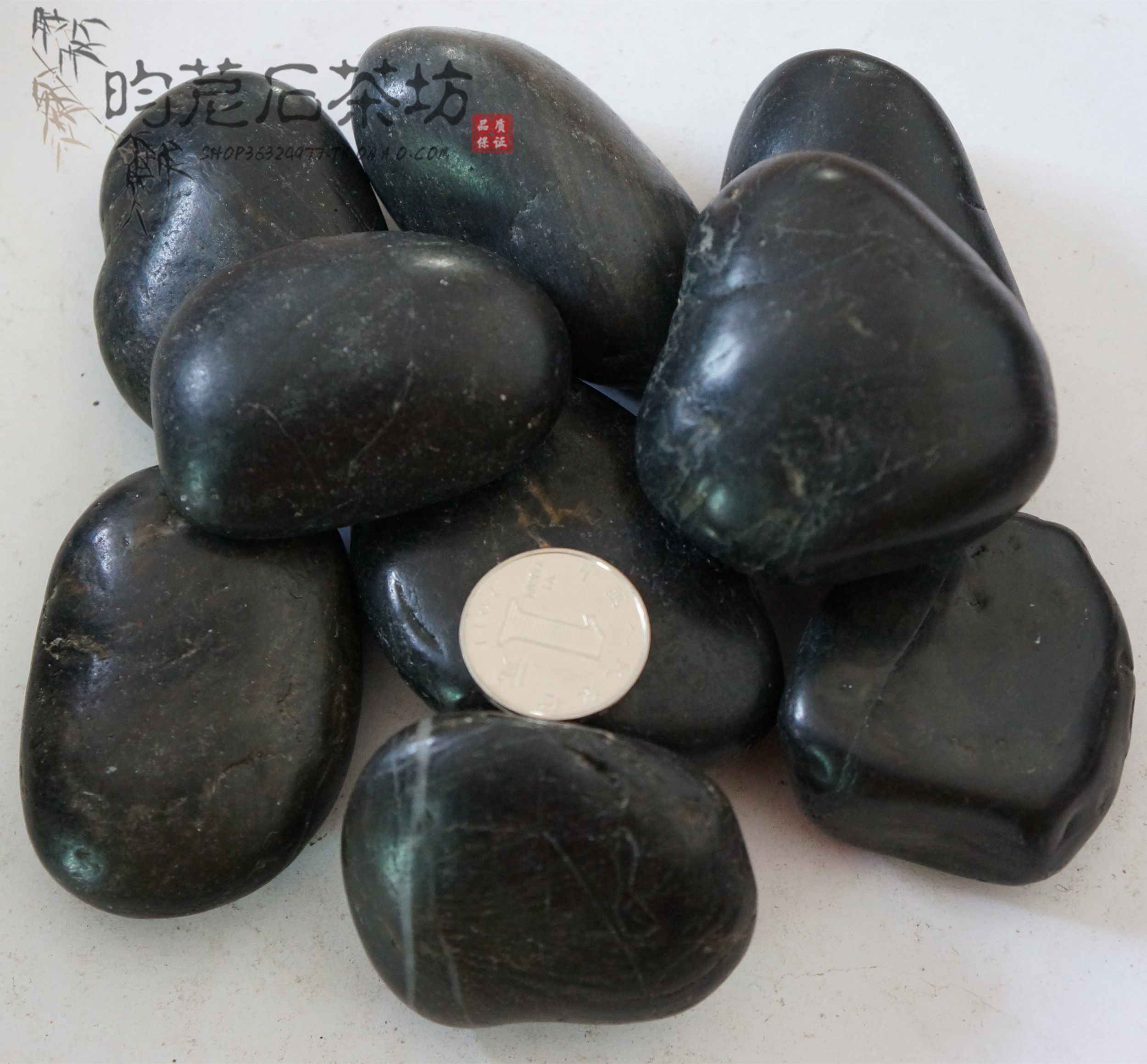 Ordinary polished black pebble home improvement stone paving stone massage stone garden stone Fish tank stone 4-6cm pounds