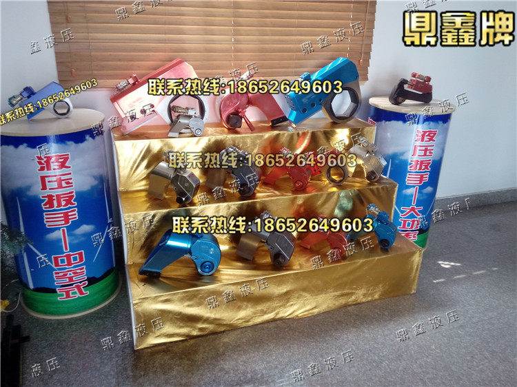 Titanium alloy hollow hydraulic wrench High strength electric torque type torque wrench for removing heavy nuts