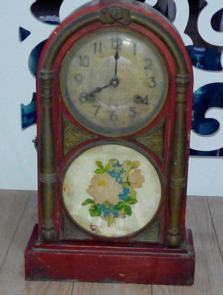 Republic of China grandfather clock special price old mechanical old grandfather clock wooden old clock copper gilt Yantai clock factory baozi brand copper wrapped edge