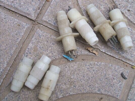 Yangtze River 16-4 movie machine flaring three-core plug expansion sound three-core plug three-core plug